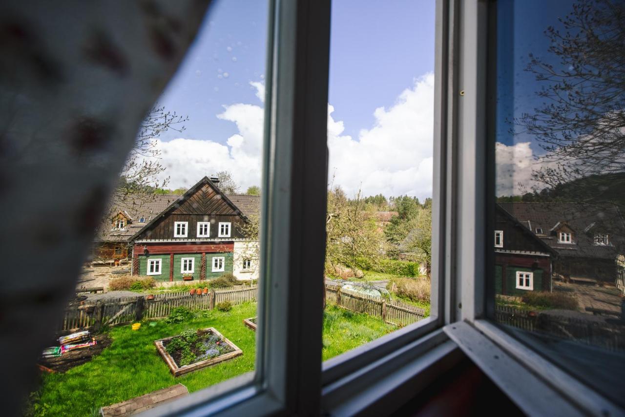 Penzion Na Stodolci Chřibská Exterior foto