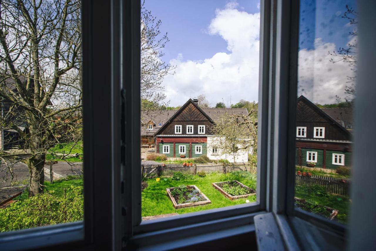Penzion Na Stodolci Chřibská Exterior foto
