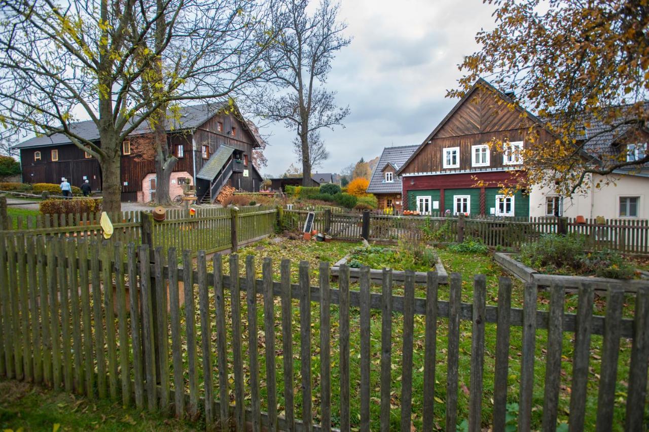 Penzion Na Stodolci Chřibská Exterior foto